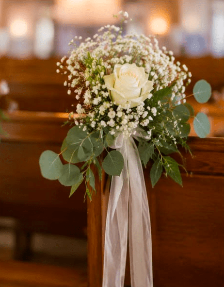 WEDDING CHAIR FLORAL ARRANGEMENT
